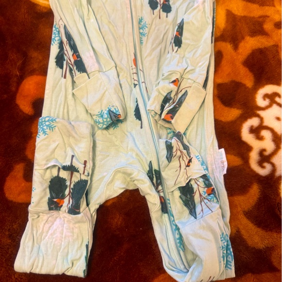 Cardinal bamboo pjs - Picture 1 of 3